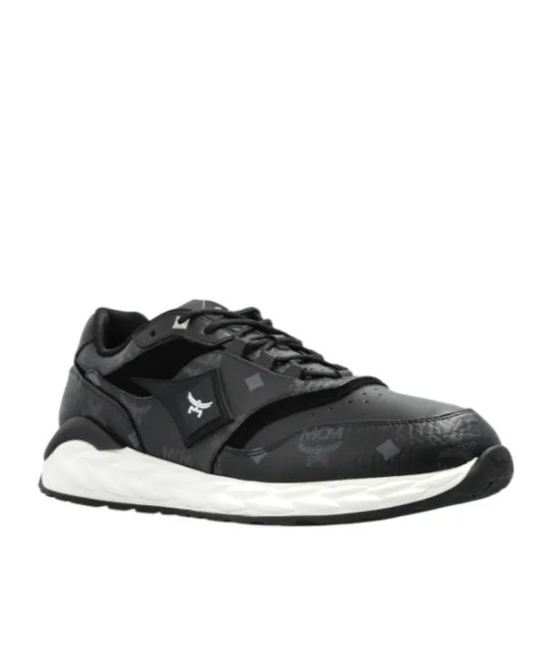 Round-Head Sneakers