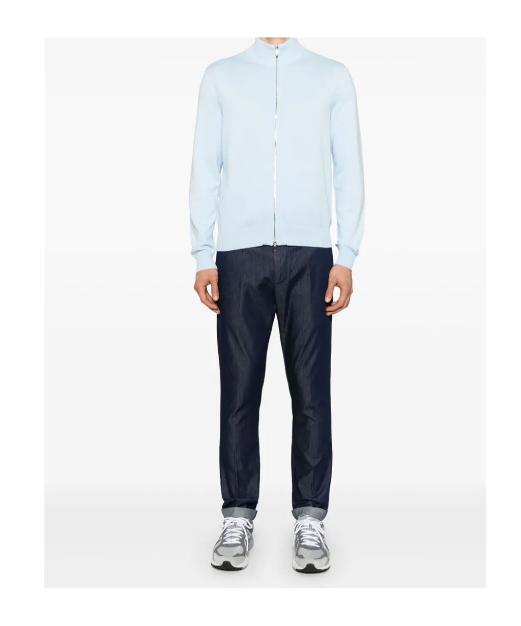 Jeans With Belt Loops