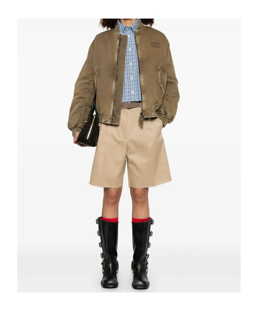 Chino Bermudas