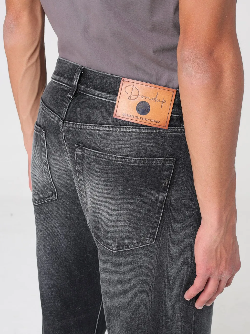 Distressed Jeans