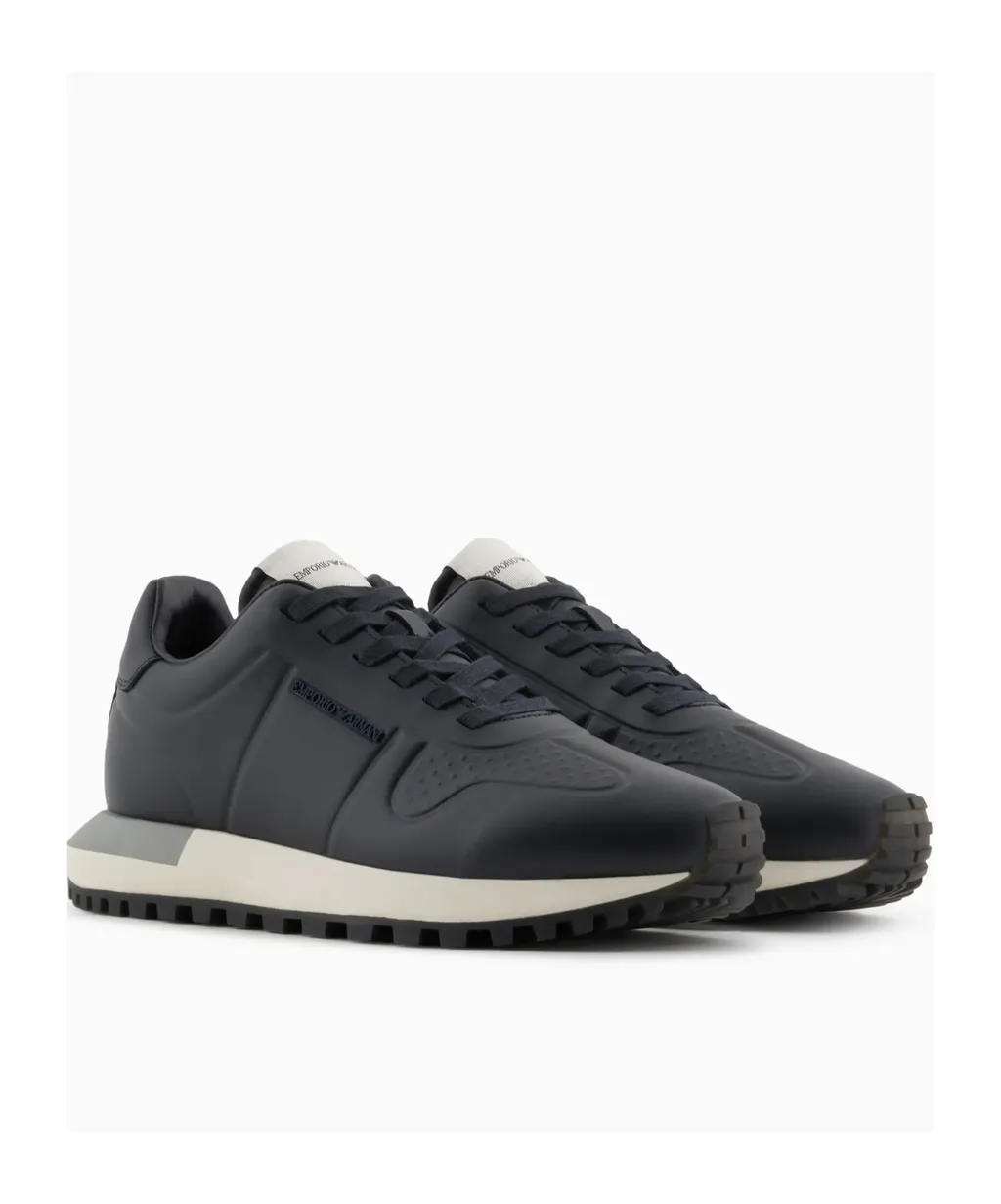 Low Top Sneakers