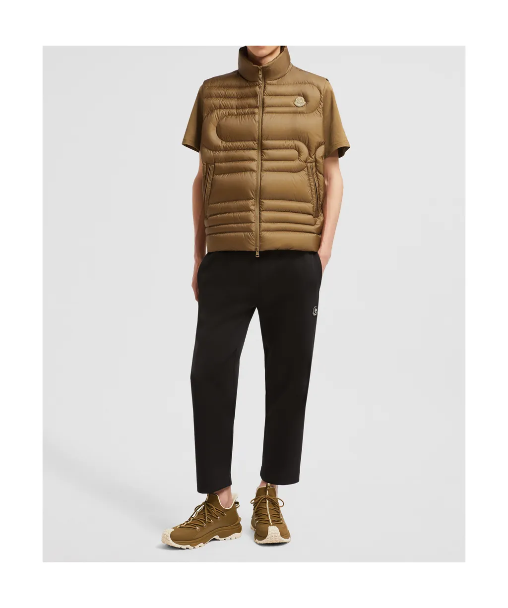 Emeishan Snake-Quilted Down Gilet