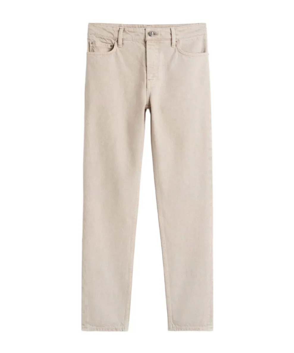 Belt-Loop Jeans