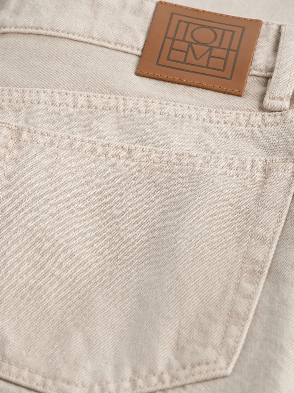 Belt-Loop Jeans