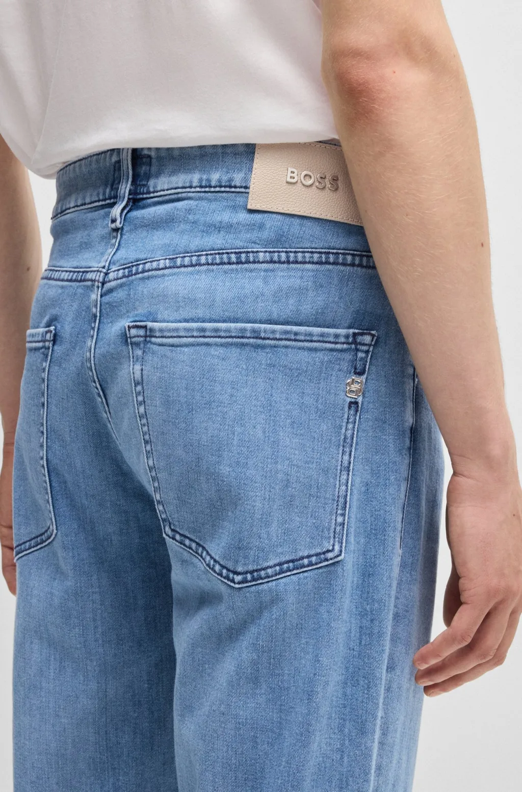 Belt-Loop Jeans