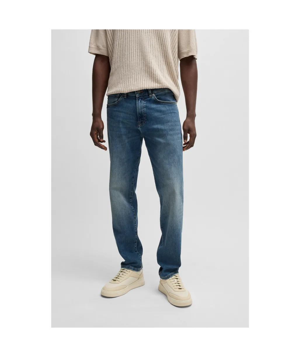 Belt-Loop Jeans