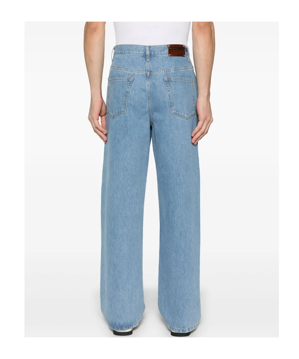 Belt-Loop Jeans