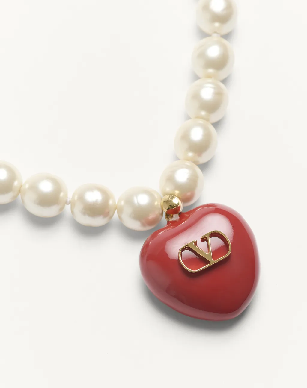 Valentino Coeur Royal Vlogo Signature Necklace