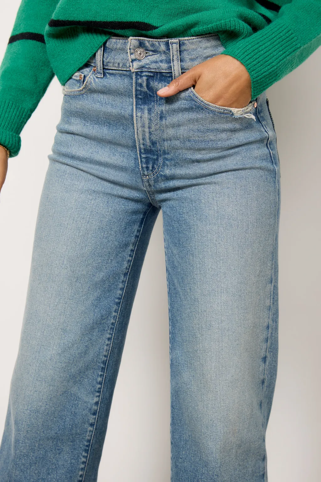 Belt-Loop Jeans