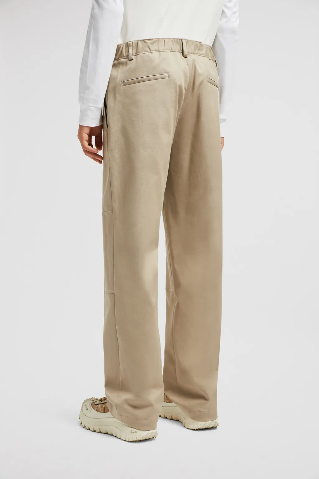Moncler Logo Patch Straight-Leg Pants