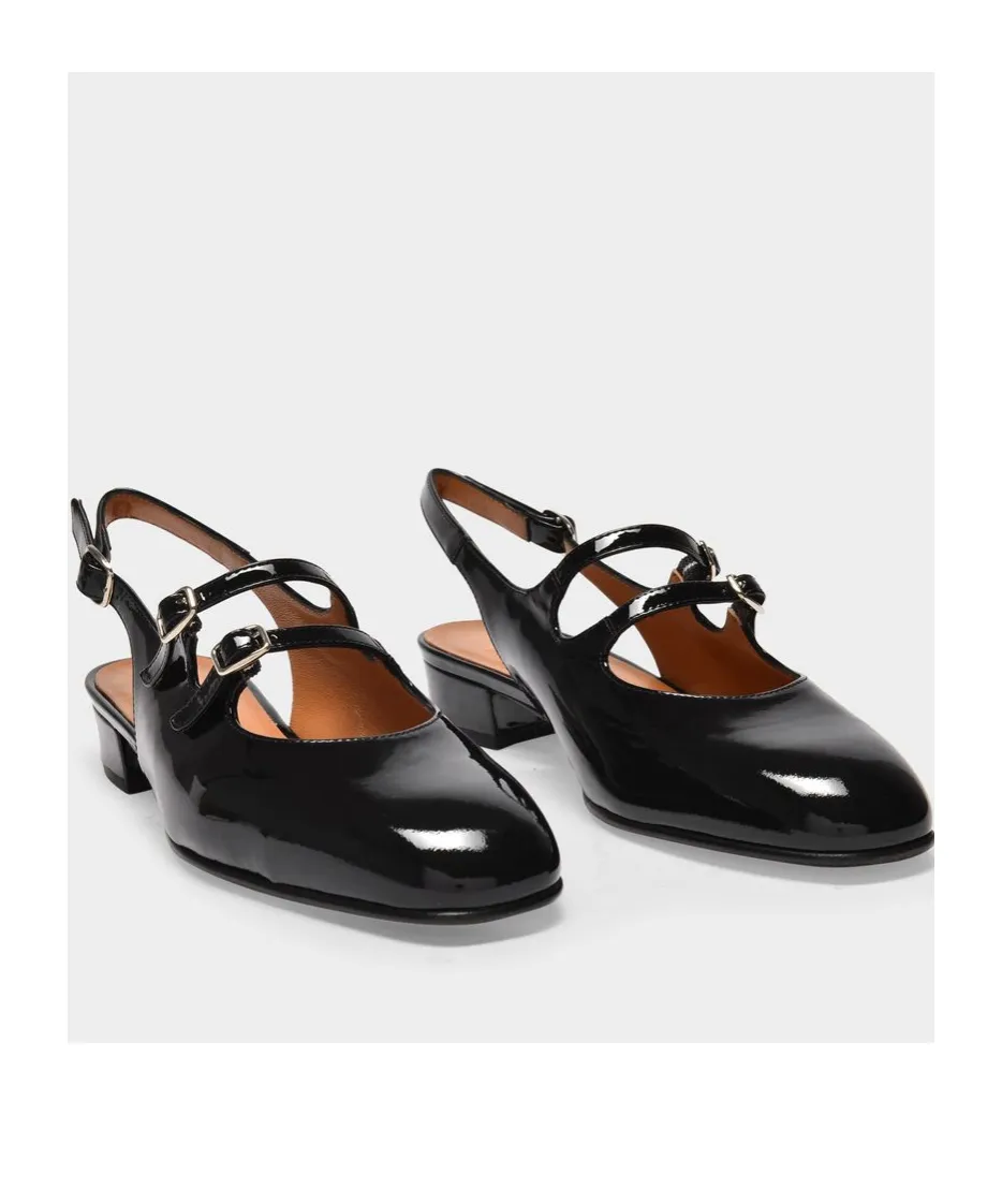 Round-Headed Flat Sandals