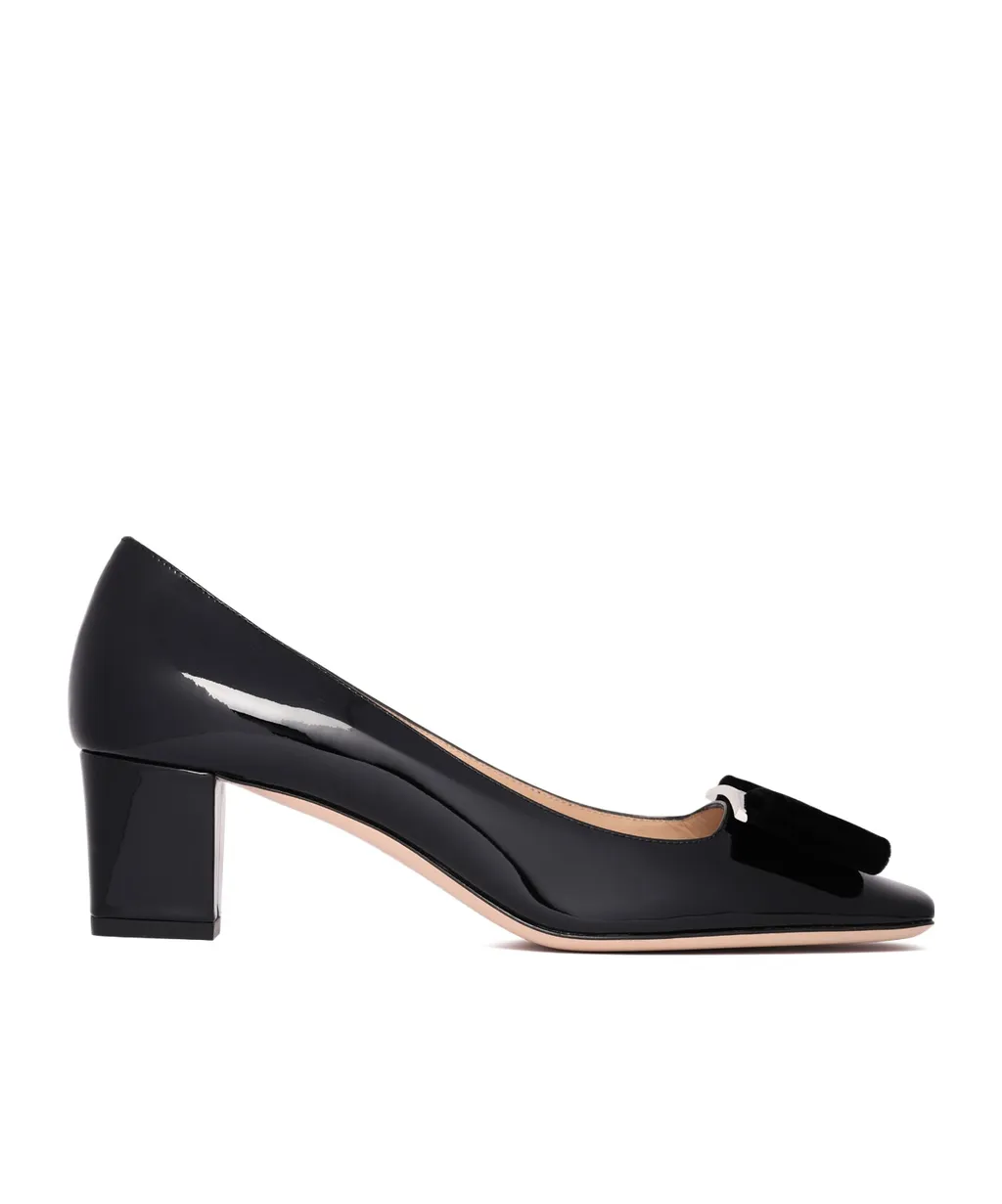 Tom Ford T-Plaque Bow Detailed Pumps