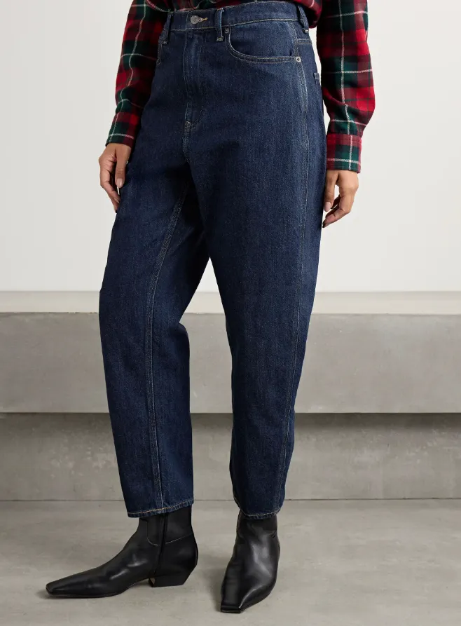 High-Waisted Jeans