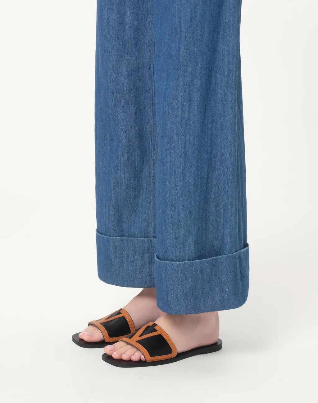 Valentino	Viva Superstar Slip-On Sandals