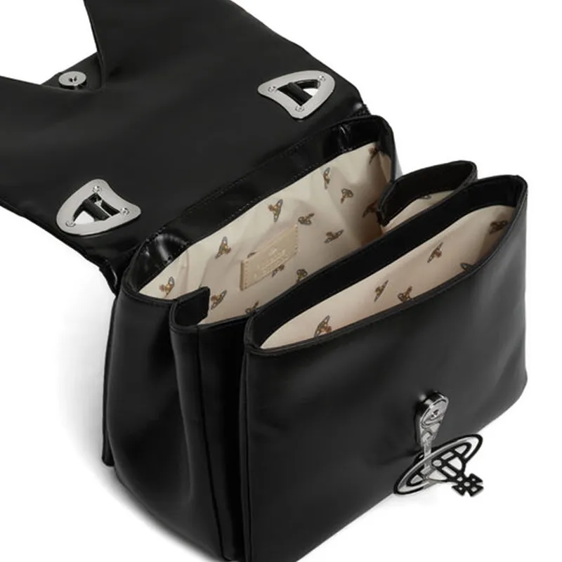 Clamshell Handbag