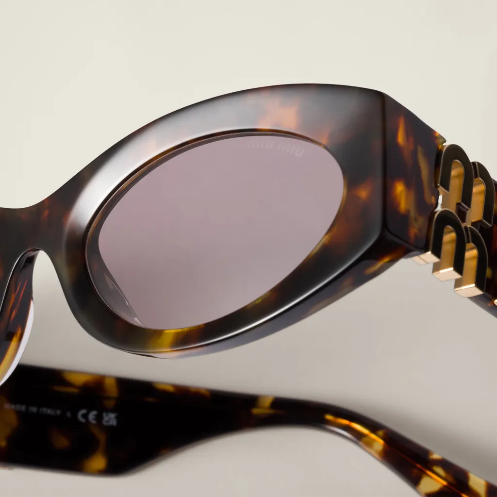 Miu Glimpse Sunglasses