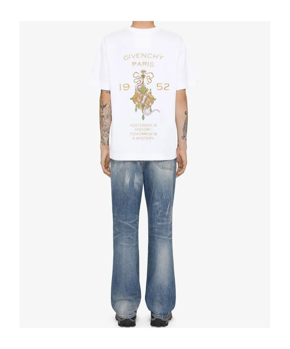 Short-Sleeved T-Shirt