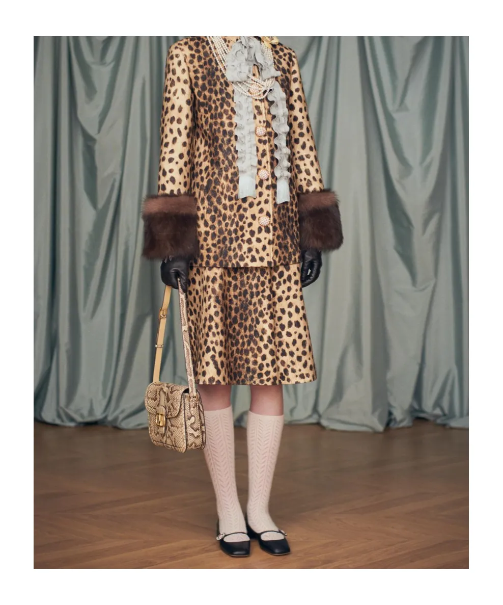 Valentino	9To5 Vlogo Signature Shoulder Bag