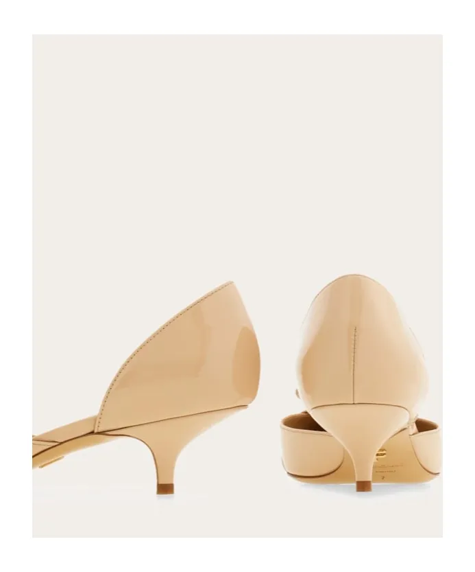 Ferragamo Pointed-Toe Bow-Detailed Pumps