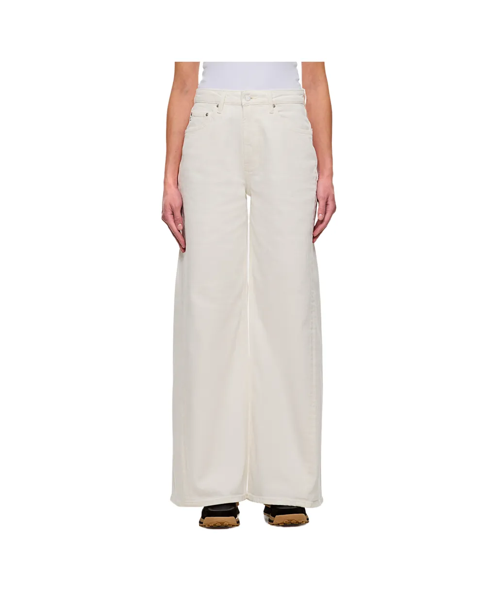 Belt-Loop Jeans