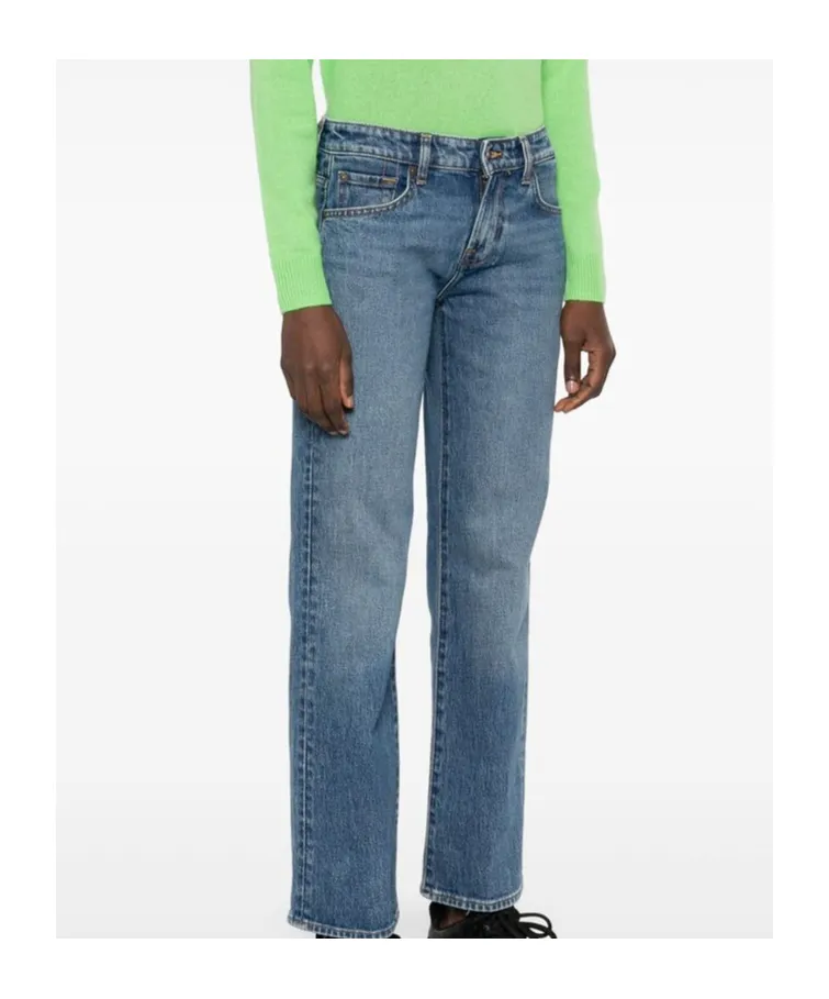 Belt-Loop Jeans