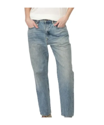 Belt-Loop Jeans