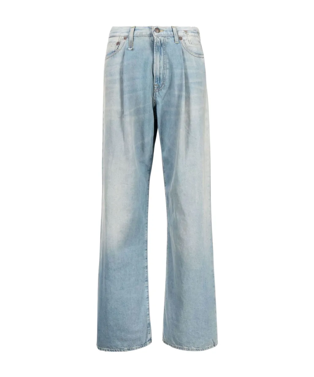 Belt-Loop Jeans