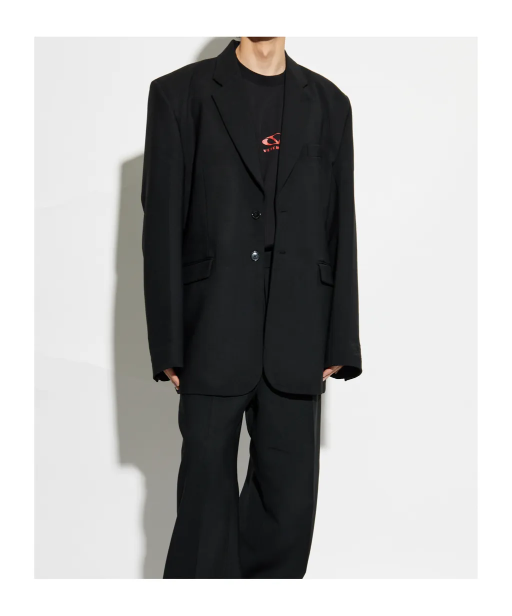 Vetements Collared Button-Up Blazer