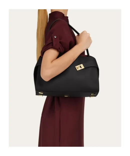 Ferragamo Hug Zipped Small Shoulder Bag