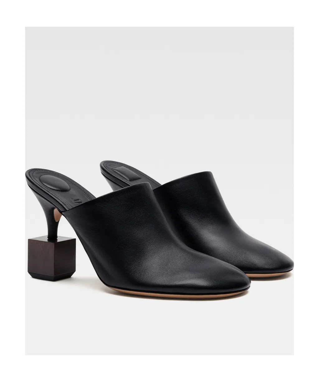 Jacquemus The Bisou Slip-On Mules