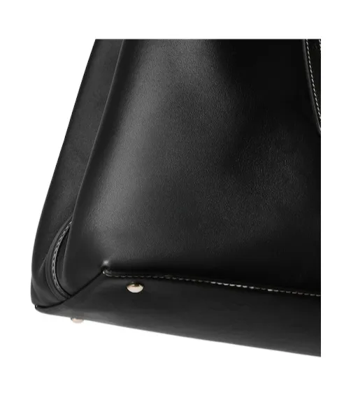 Gucci Gg Emblem Medium Tote Bag