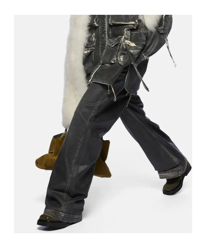 Belt-Loop Jeans