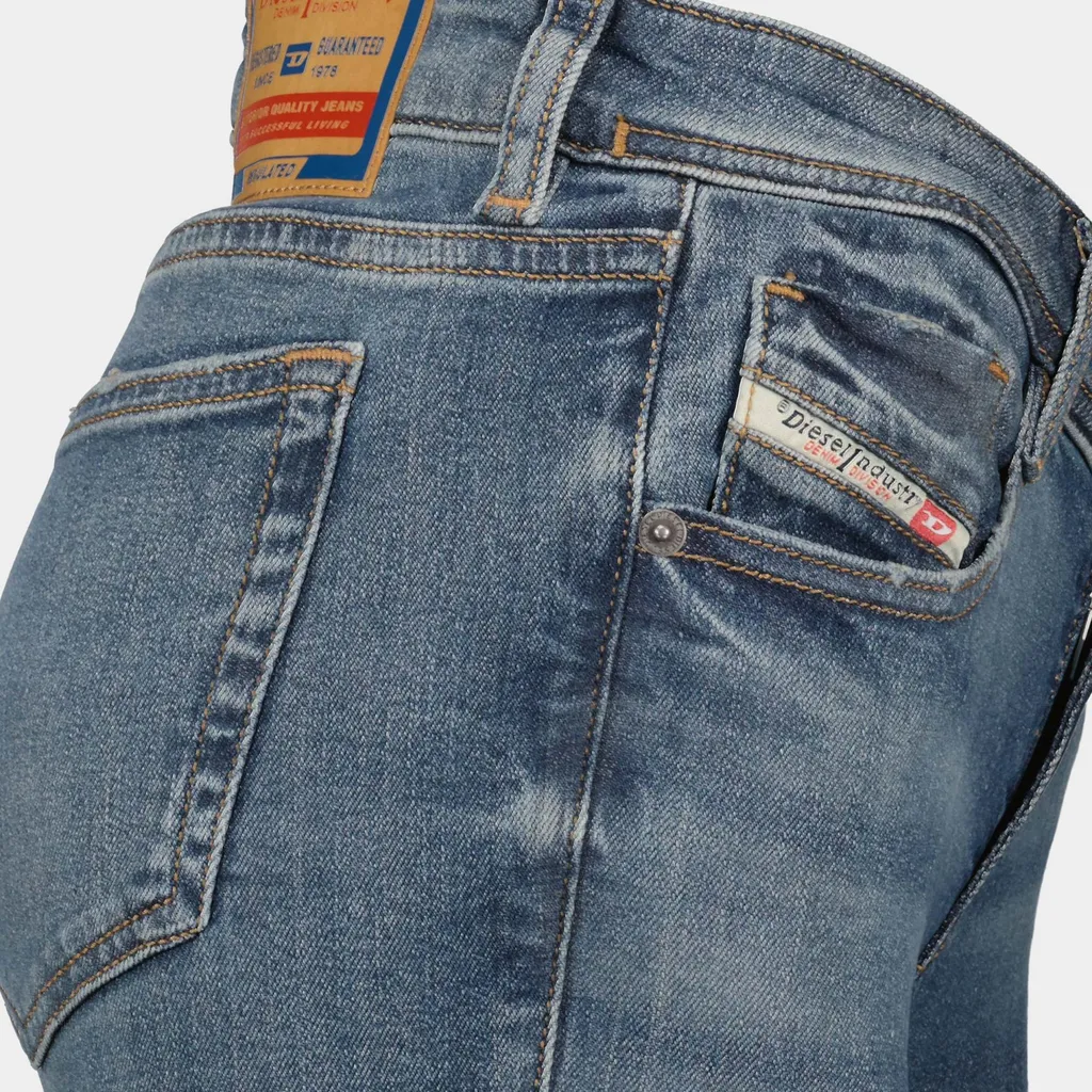 Diesel 1969 D-Ebbey Flared Jeans