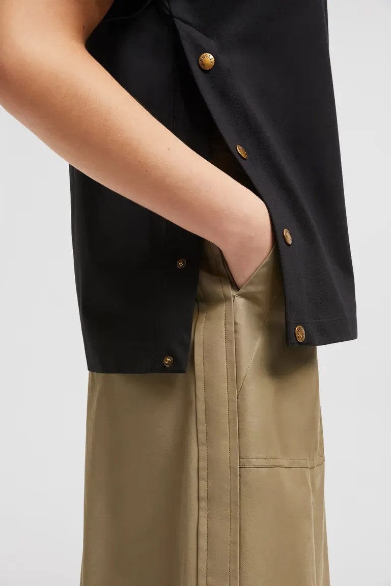 Moncler Pocket Detailed T-Shirt