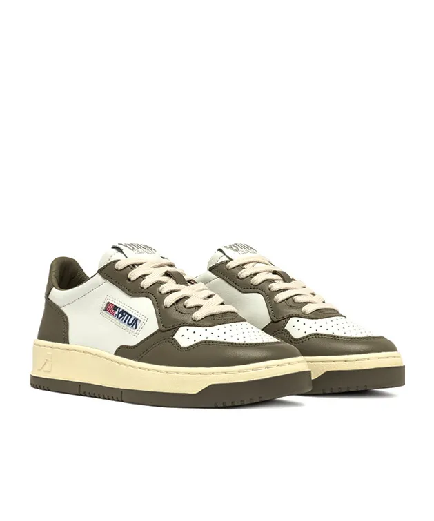 Autry Medalist Bicolor Low-Top Sneakers