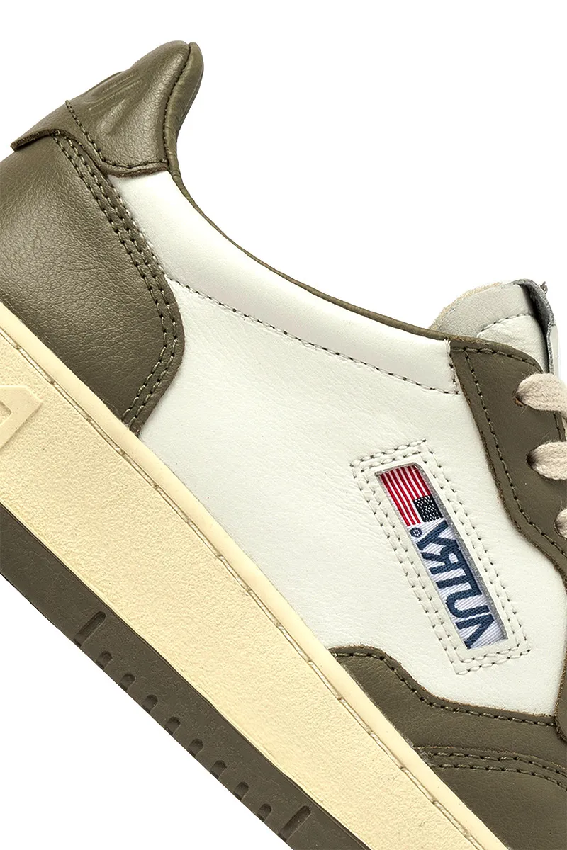 Autry Medalist Bicolor Low-Top Sneakers
