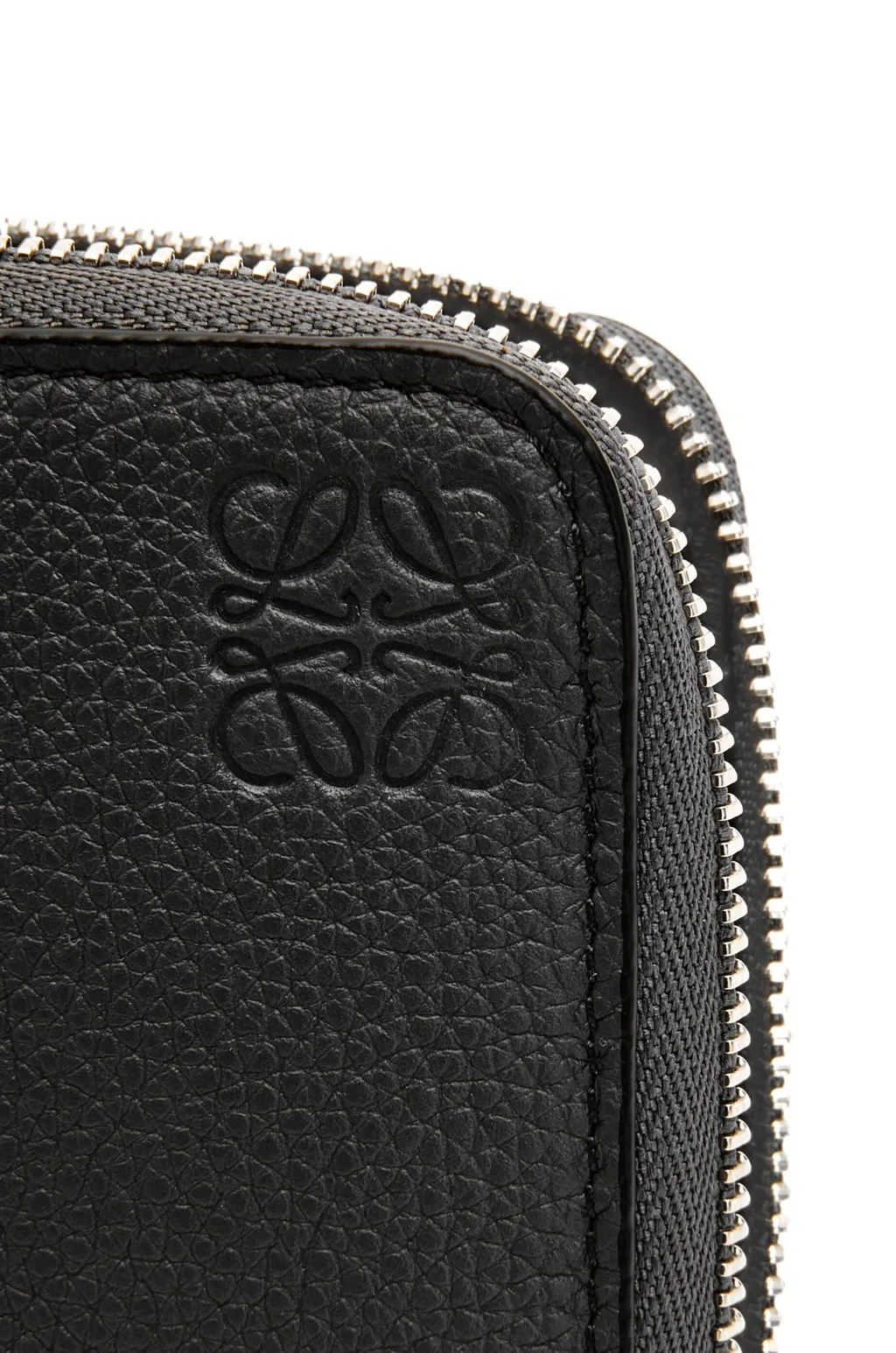 Zip Around Wallet In Soft Grained Calfskin