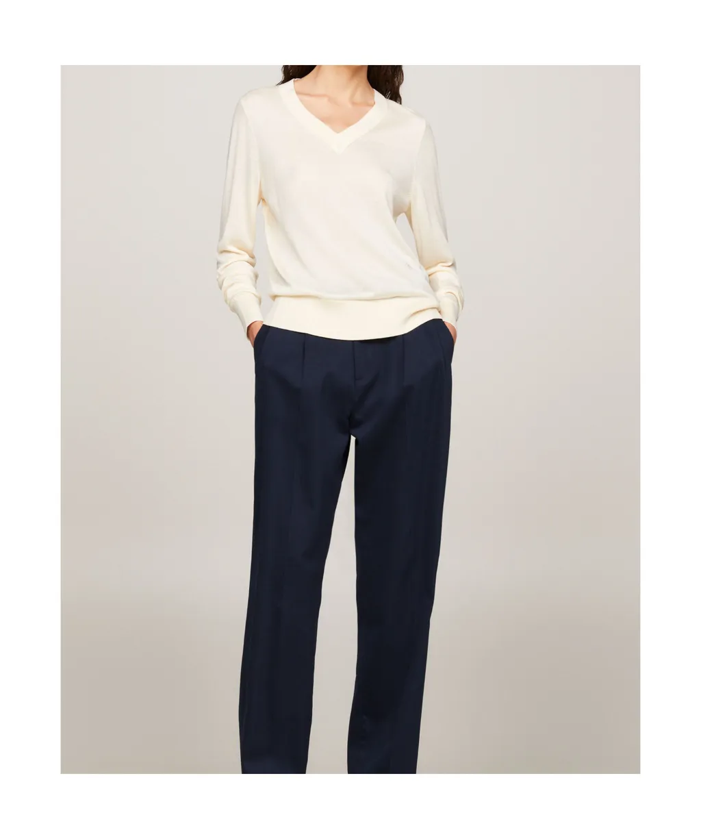Tommy Hilfiger Long-Sleeved V-Neck Jumper