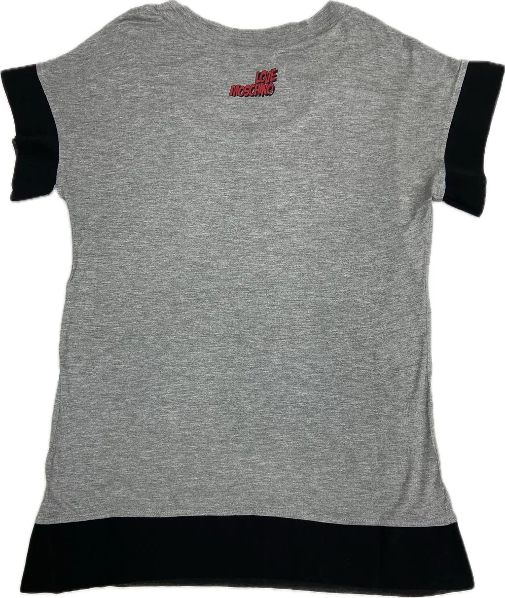 Short-Sleeved T-Shirt