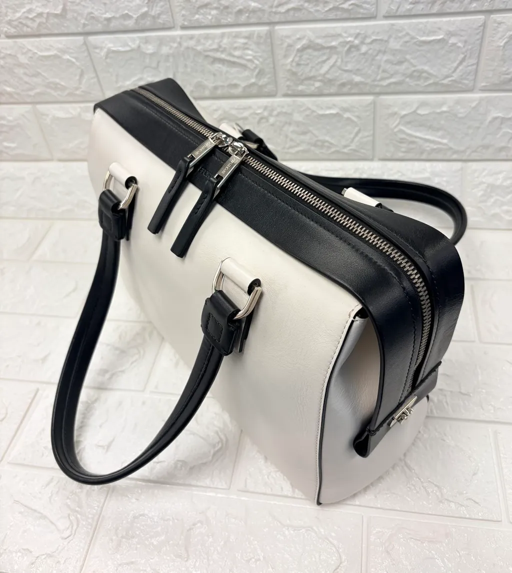 Zippered Shoulder Bag