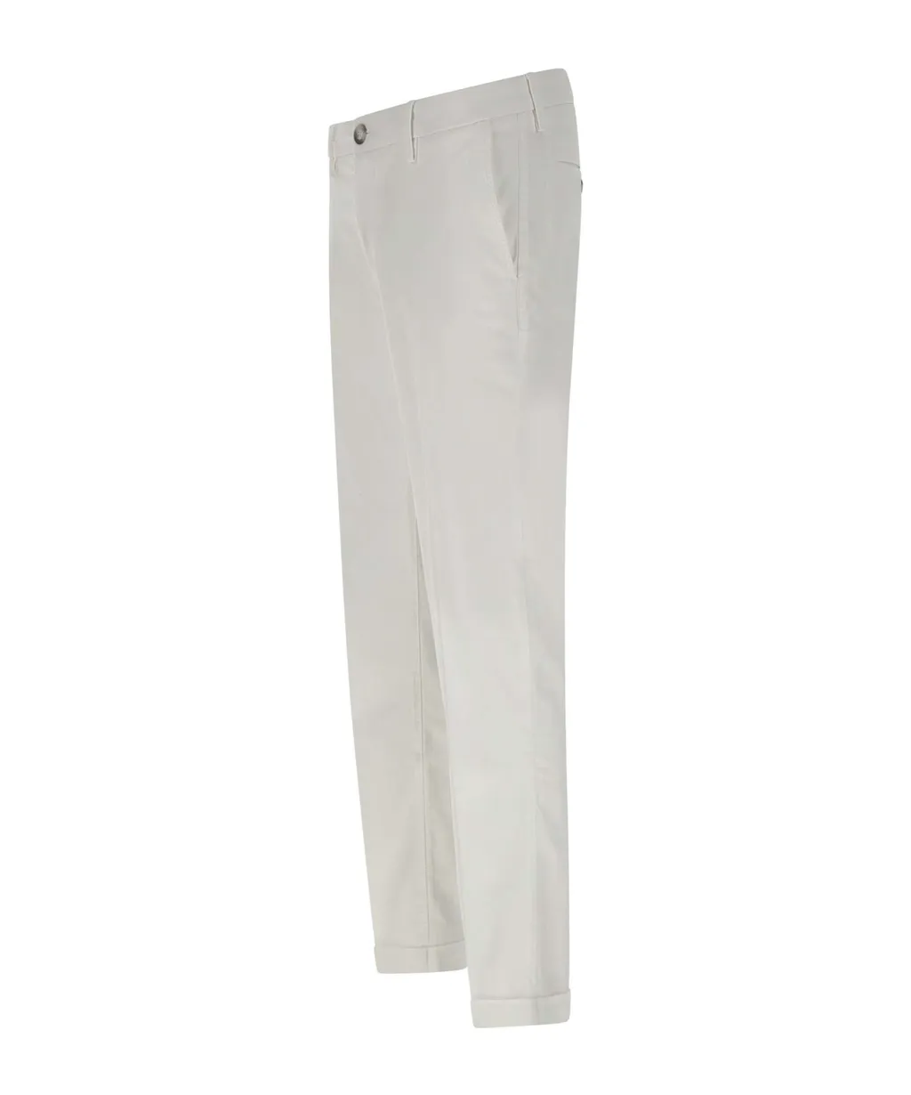 Re-Hash Mucha Slim-Fit Chinos