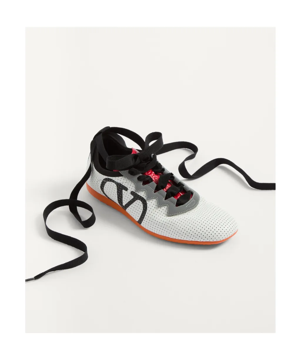 Valentino Garavani Logo Printed Lace-Up Sneakers