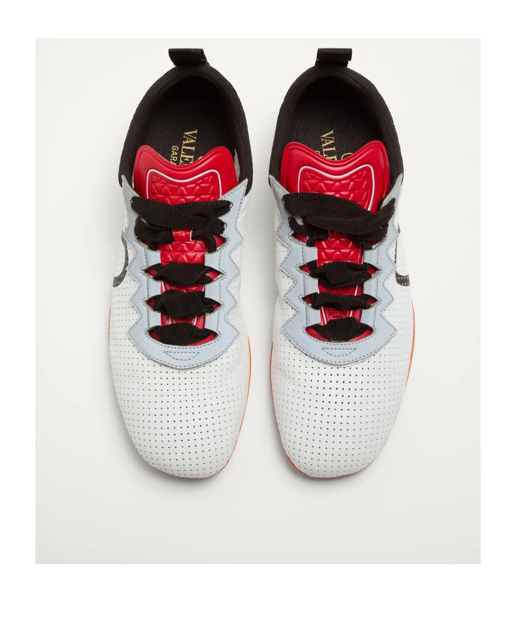 Valentino Garavani Logo Printed Lace-Up Sneakers