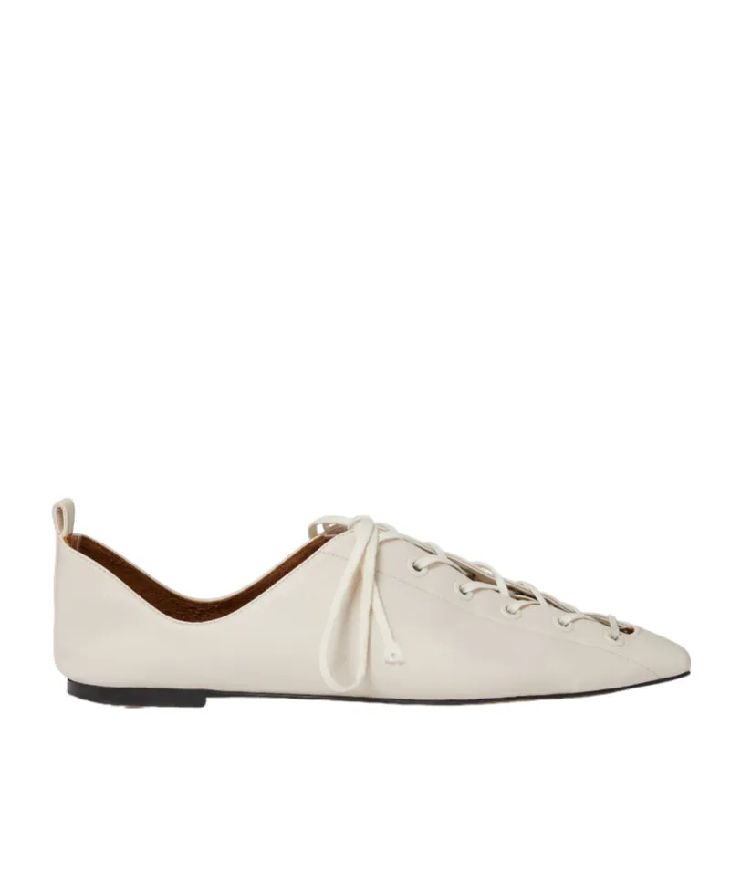 Terra Pointed Lace-Up Shoes