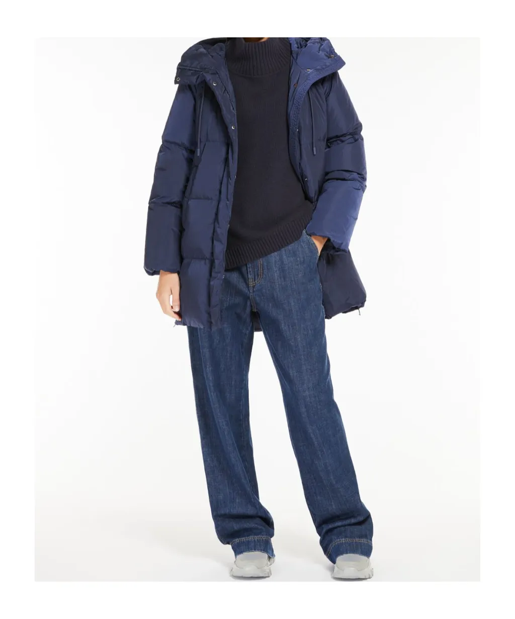 Long-Sleeved Down Jacket