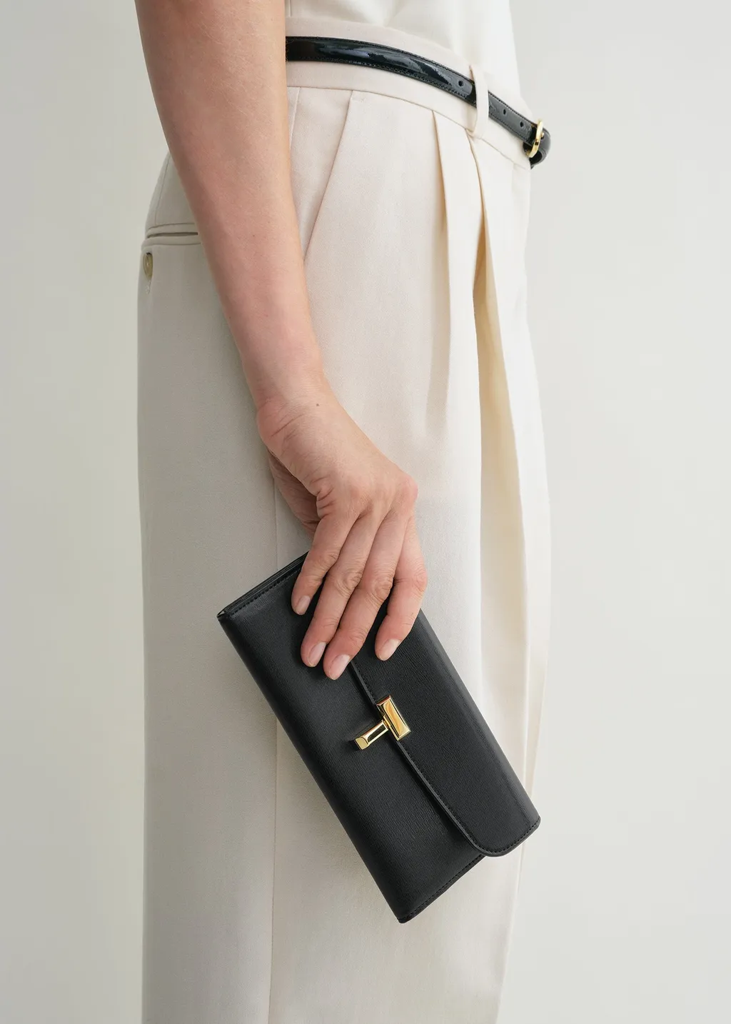 Totme T Lock Fold-Over Wallet