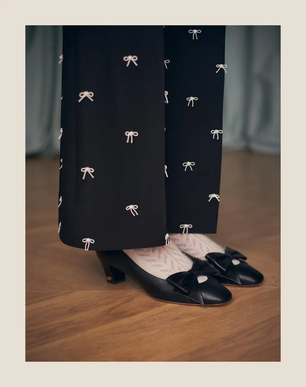 Valentino Bowow Logo Plaque Pumps