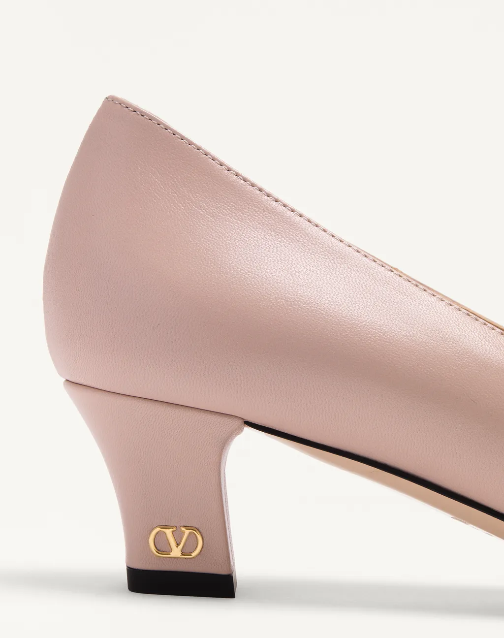 Valentino Bowow Round Toe Pumps