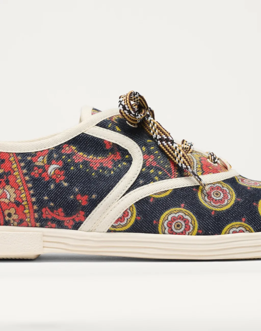 Valentino Bay By Bay Lace-Up Sneakers