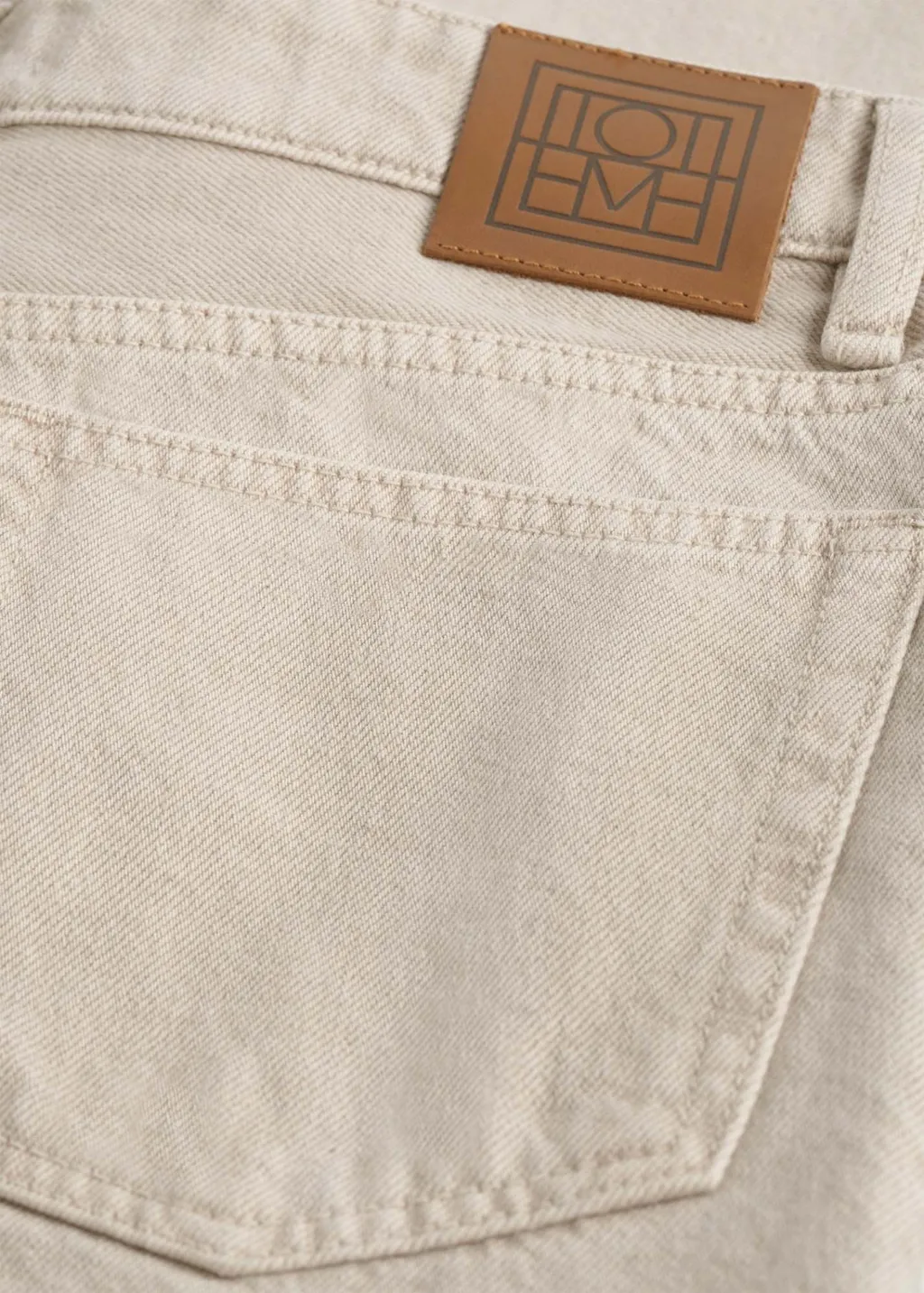 TotÊMe Low-Cut Tapered Jeans